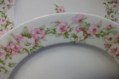 HAVILAND ROSE GARLAND- DINNER PLATE  9 7/8"    .....   http://jaapiesfinechinastore.com