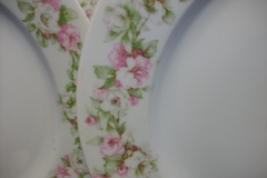 HAVILAND ROSE GARLAND- DINNER PLATE  9 7/8"    .....   https://www.jaapiesfinechinastore.com