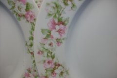 HAVILAND ROSE GARLAND- DINNER PLATE  9 7/8"    .....   http://jaapiesfinechinastore.com