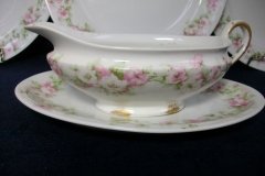 HAVILAND ROSE GARLAND-  GRAVY BOAT WITH UNDERPLATE ..... http://jaapiesfinechinastore.com