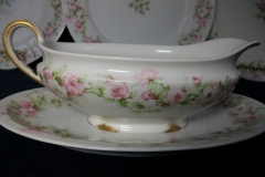 HAVILAND ROSE GARLAND-  GRAVY BOAT WITH UNDERPLATE ..... https://www.jaapiesfinechinastore.com