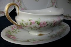 HAVILAND ROSE GARLAND-  GRAVY BOAT WITH UNDERPLATE ..... http://jaapiesfinechinastore.com