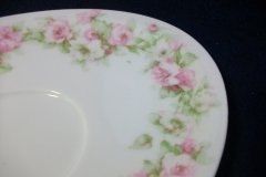 HAVILAND ROSE GARLAND-  GRAVY BOAT WITH UNDERPLATE ..... http://jaapiesfinechinastore.com