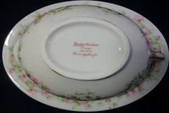 HAVILAND ROSE GARLAND-  GRAVY BOAT WITH UNDERPLATE ..... http://jaapiesfinechinastore.com