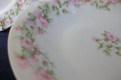HAVILAND ROSE GARLAND- RIM SOUP BOWL  7 1/2" ..... http://jaapiesfinechinastore.com