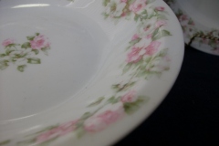 HAVILAND ROSE GARLAND- RIM SOUP BOWL  7 1/2" ..... https://www.jaapiesfinechinastore.com