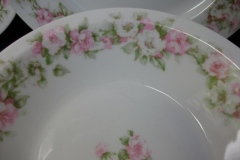 HAVILAND ROSE GARLAND- RIM SOUP BOWL  7 1/2" ..... https://www.jaapiesfinechinastore.com