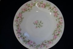 HAVILAND ROSE GARLAND- RIM SOUP BOWL  7 1/2" ..... http://jaapiesfinechinastore.com