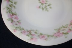 HAVILAND ROSE GARLAND- RIM SOUP BOWL  7 1/2" ..... http://jaapiesfinechinastore.com