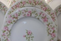 HAVILAND ROSE GARLAND- SALAD PLATE  7 3/4"    .....   http://jaapiesfinechinastore.com