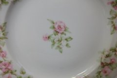 HAVILAND ROSE GARLAND- SALAD PLATE  7 3/4"    .....   http://jaapiesfinechinastore.com