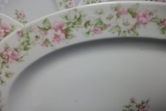 HAVILAND ROSE GARLAND-   SERVING PLATTER  16  1/4"   ..... http://jaapiesfinechinastore.com