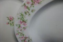HAVILAND ROSE GARLAND-   SERVING PLATTER  16  1/4"   ..... http://jaapiesfinechinastore.com