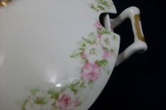 HAVILAND ROSE GARLAND-   SOUP TUREEN   ..... http://jaapiesfinechinastore.com
