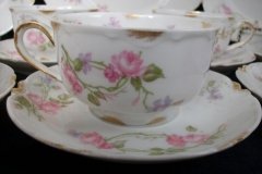 HAVILAND SCATTERED ROSES SCH 39F- CUP & SAUCER   ..... http://jaapiesfinechinastore.com
