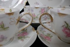 HAVILAND SCATTERED ROSES SCH 39F- CUP & SAUCER   ..... http://jaapiesfinechinastore.com