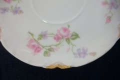 HAVILAND SCATTERED ROSES SCH 39F- CUP & SAUCER   ..... http://jaapiesfinechinastore.com
