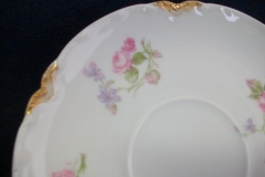 HAVILAND SCATTERED ROSES SCH 39F- CUP & SAUCER   ..... https://www.jaapiesfinechinastore.com