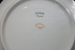 HAVILAND SCATTERED ROSES SCH 39F- BREAD & BUTTER PLATE  6 1/8"  ..... http://jaapiesfinechinastore.com