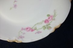 HAVILAND SCATTERED ROSES SCH 39F- COUPE SOUP  BOWL  7 3/8"  ..... http://jaapiesfinechinastore.com