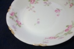 HAVILAND SCATTERED ROSES SCH 39F- COUPE SOUP  BOWL  7 3/8"  ..... http://jaapiesfinechinastore.com