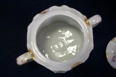HAVILAND SCATTERED ROSES SCH 39F- COVERED SUGAR BOWL  ..... http://jaapiesfinechinastore.com
