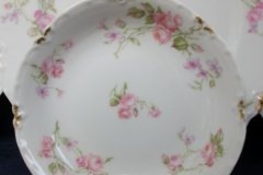 HAVILAND SCATTERED ROSES SCH 39F- FRUIT DESSERT  BOWL  5"  ..... http://jaapiesfinechinastore.com