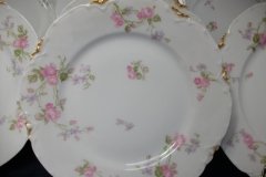 HAVILAND SCATTERED ROSES SCH 39F- LUNCH PLATE  8 5/8""  ..... http://jaapiesfinechinastore.com