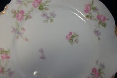 HAVILAND SCATTERED ROSES SCH 39F- LUNCH PLATE  8 5/8""  ..... http://jaapiesfinechinastore.com
