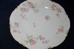 HAVILAND SCATTERED ROSES SCH 39F- LUNCH PLATE  8 5/8""  ..... http://jaapiesfinechinastore.com