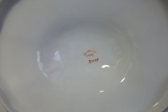 HAVILAND SCATTERED ROSES SCH 39F-OVAL COVERED SERVING BOWL  ..... http://jaapiesfinechinastore.com