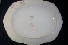 HAVILAND SCATTERED ROSES SCH 39F-OVAL COVERED SERVING BOWL  ..... http://jaapiesfinechinastore.com