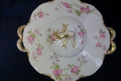 HAVILAND SCATTERED ROSES SCH 39F- ROUND COVERED SERVING BOWL  ..... http://jaapiesfinechinastore.com