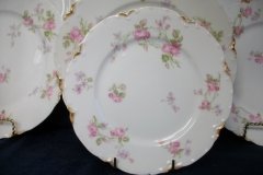 HAVILAND SCATTERED ROSES SCH 39F- SALAD PLATE  7 1/2"  ..... http://jaapiesfinechinastore.com