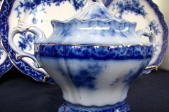 HENRY ALCOCK TOURAINE- COVERED SUGAR BOWL 1    .....   https://www.jaapiesfinechinastore.com