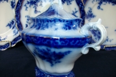 HENRY ALCOCK TOURAINE- COVERED SUGAR BOWL 2    .....   https://www.jaapiesfinechinastore.com