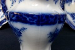 HENRY ALCOCK TOURAINE-  CREAMER  14oz    .....   http://jaapiesfinechinastore.com