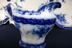 HENRY ALCOCK TOURAINE-  CREAMER  14oz    .....   http://jaapiesfinechinastore.com
