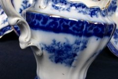 HENRY ALCOCK TOURAINE-  CREAMER  14oz    .....   http://jaapiesfinechinastore.com
