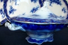 HENRY ALCOCK TOURAINE- OVAL COVERED SERVING BOWL  #2    .....   http://jaapiesfinechinastore.com