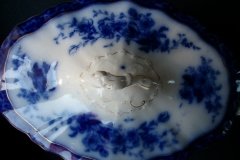 HENRY ALCOCK TOURAINE- OVAL COVERED SERVING BOWL  #2    .....   http://jaapiesfinechinastore.com
