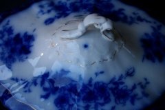 HENRY ALCOCK TOURAINE- OVAL COVERED SERVING BOWL  #2    .....   http://jaapiesfinechinastore.com