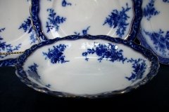 HENRY ALCOCK TOURAINE- OVAL SERVING BOWL 8 3/4"    .....   http://jaapiesfinechinastore.com