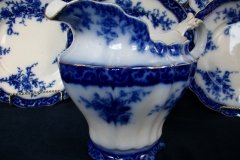 HENRY ALCOCK TOURAINE-  PITCHER 64oz    .....   http://jaapiesfinechinastore.com