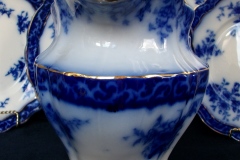 HENRY ALCOCK TOURAINE-  PITCHER 64oz    .....   https://www.jaapiesfinechinastore.com