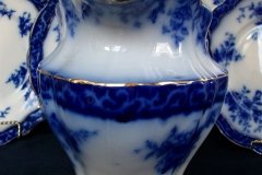 HENRY ALCOCK TOURAINE-  PITCHER 64oz    .....   http://jaapiesfinechinastore.com