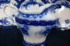 HENRY ALCOCK TOURAINE-  PITCHER 64oz    .....   http://jaapiesfinechinastore.com