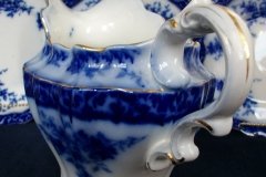 HENRY ALCOCK TOURAINE-  PITCHER 64oz    .....   http://jaapiesfinechinastore.com