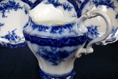HENRY ALCOCK TOURAINE-  PITCHER 64oz    .....   http://jaapiesfinechinastore.com