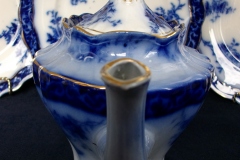 HENRY ALCOCK TOURAINE- TEA POT    .....   https://www.jaapiesfinechinastore.com